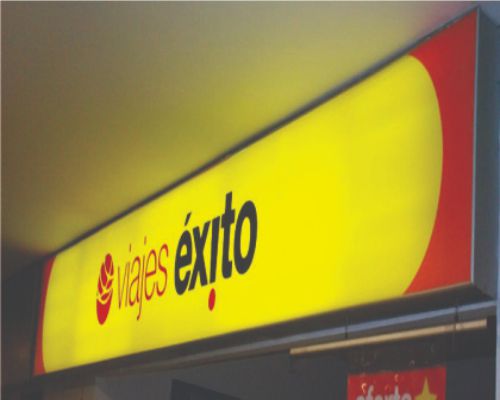 Lona panaflex luminosa: calidad premium para publicidad en cajas de luz